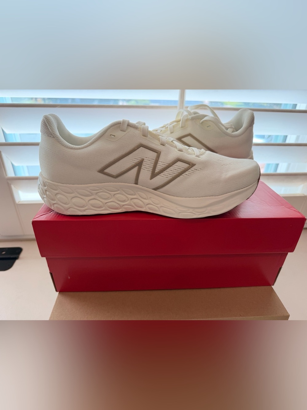 New Balance Fresh Foam 680 v8 running shoes women's 10. Color Beige NEW IN BOX